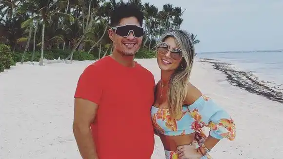 Chyno recibe el apoyo de sus colegas y seguidores