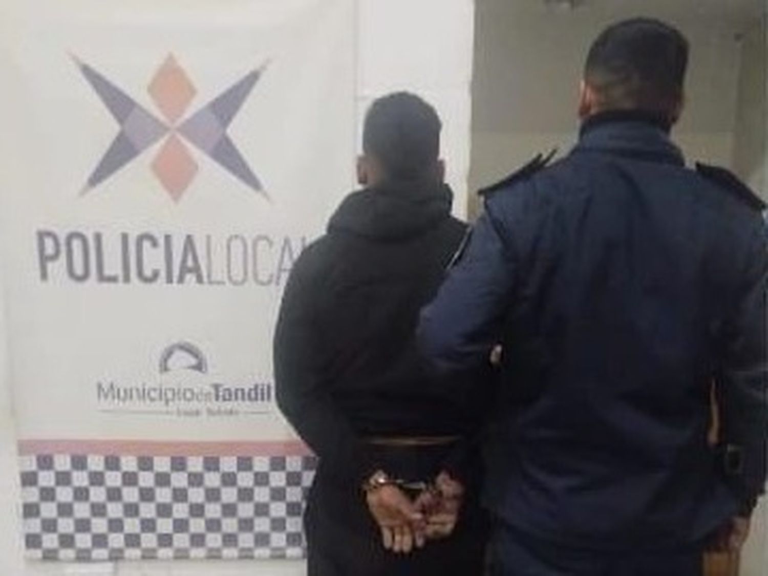 Un hombre fue aprehendido por intento de robo en un comercio
