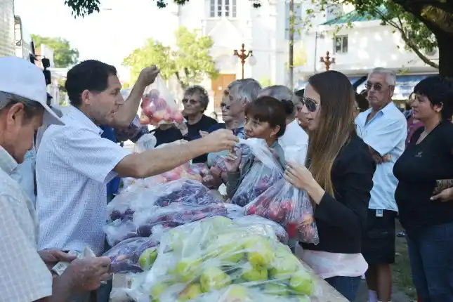 El Programa Frutas y Verduras para Todos llega a Gualeguaychú 