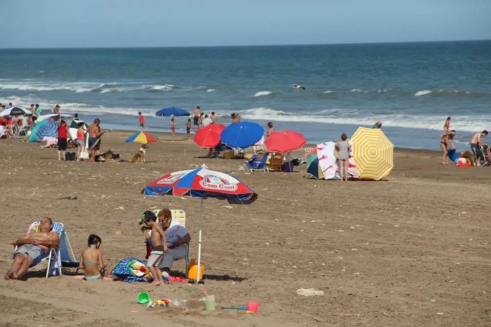 Inauguran la temporada en Arenas Verdes