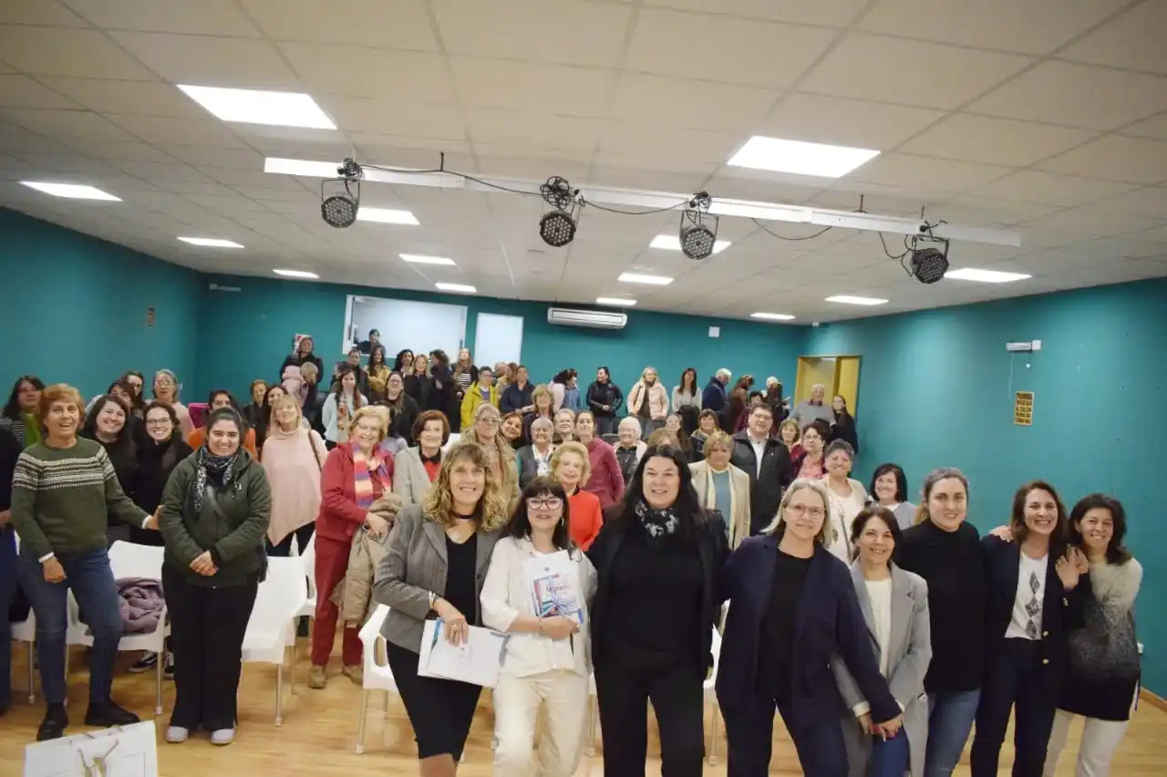 “¿Por qué enfermamos?”: una reflexión sobre la conexión entre cuerpo y emociones en Concepción del Uruguay