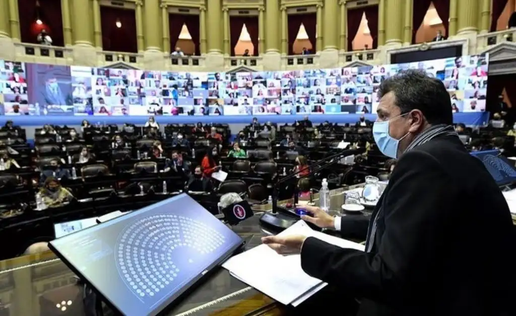 Continúa el debate por la legalización del aborto