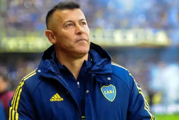 Almirón se despidió de Boca en las redes: "Fue una decisión muy dolorosa"