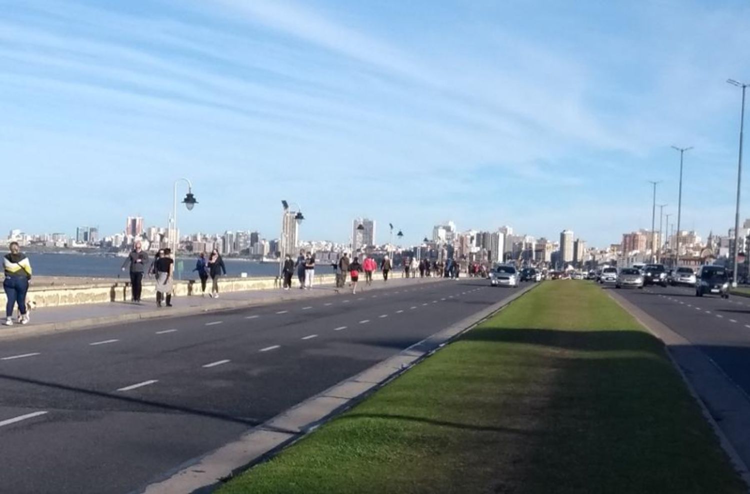 Así está la costa en el tercer día de confinamiento en Mar del Plata