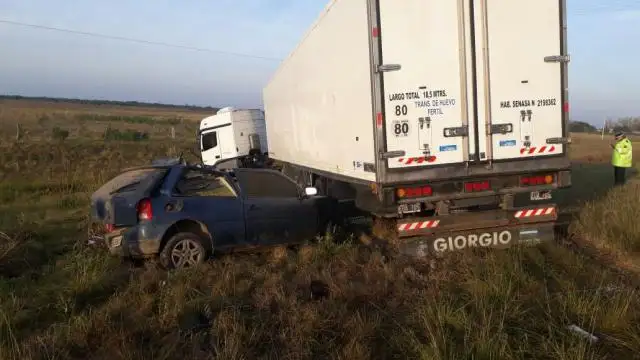 Dos muertos en un choque frontal en Carbó