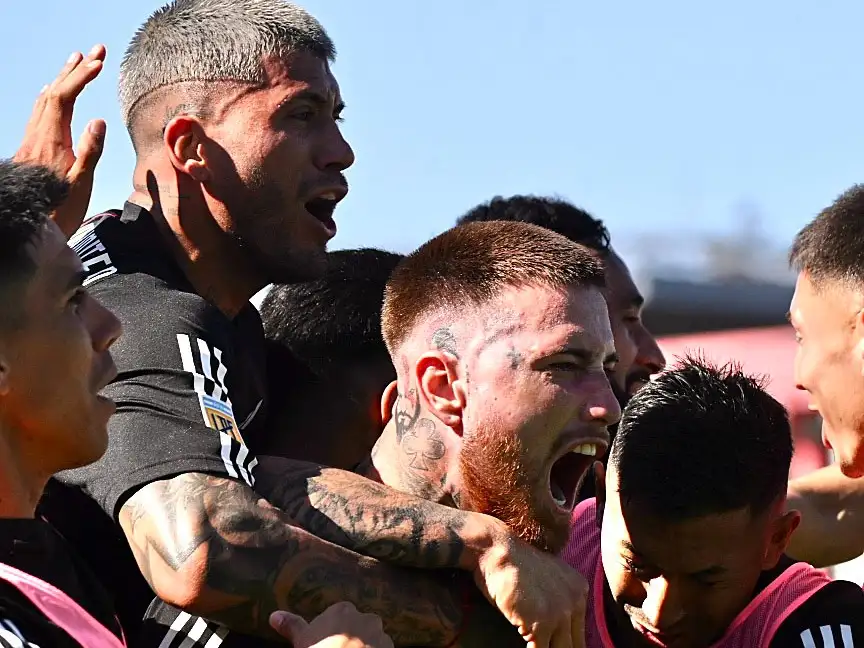 Riestra ganó y es puntero