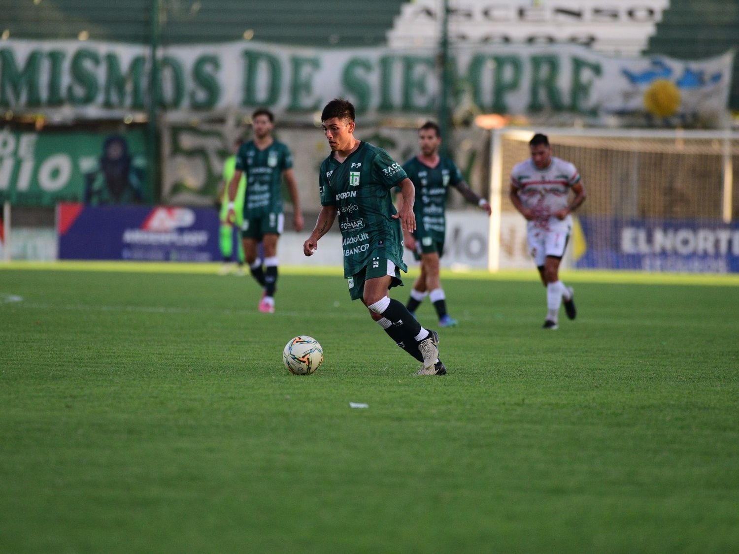 Sportivo choca con El Linqueño