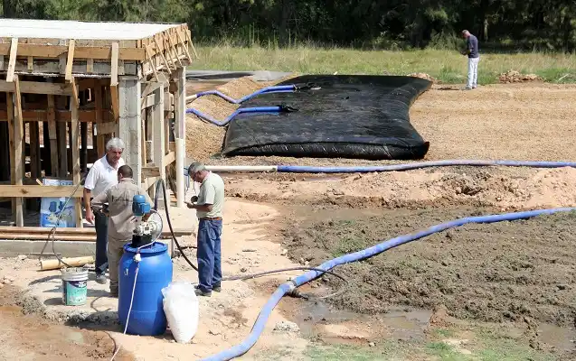 Por primera vez se quitan los “barros” de la planta de efluentes cloacales 