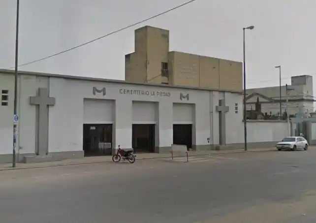En el Cementerio La Piedad se robaron un cajón