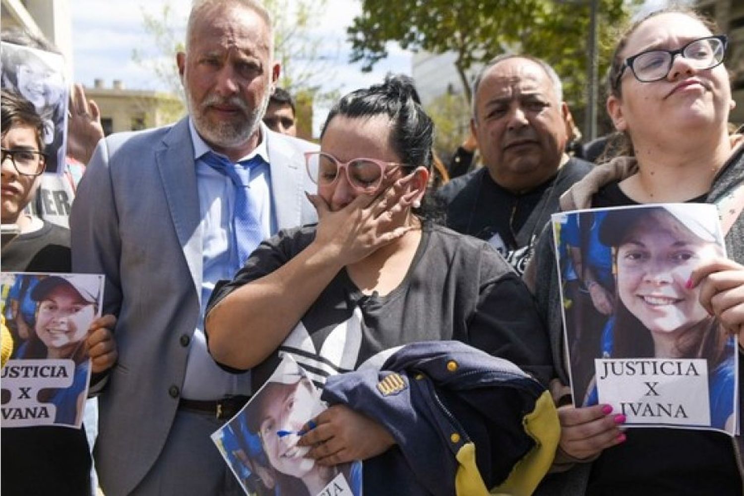 "Justicia por Ivana": multitudinaria marcha por la hincha de Central asesinada