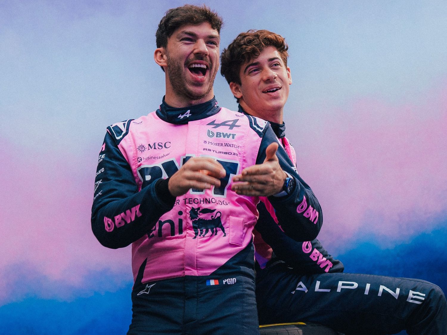 Gasly y Colapinto, pilotos oficiales de Alpines en 2026. Foto:@AlpineF1Team