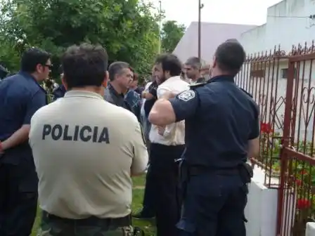 Balcarce: Encontraron a un hombre enterrado en un gallinero