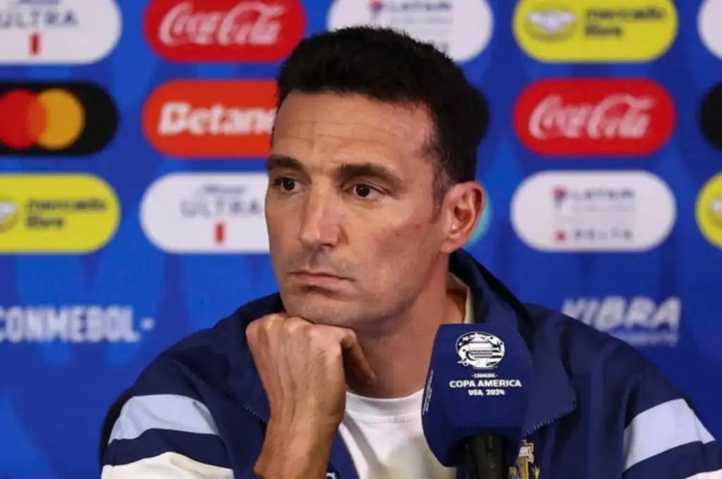 Scaloni confirmó que Messi sumará minutos ante Islandia.