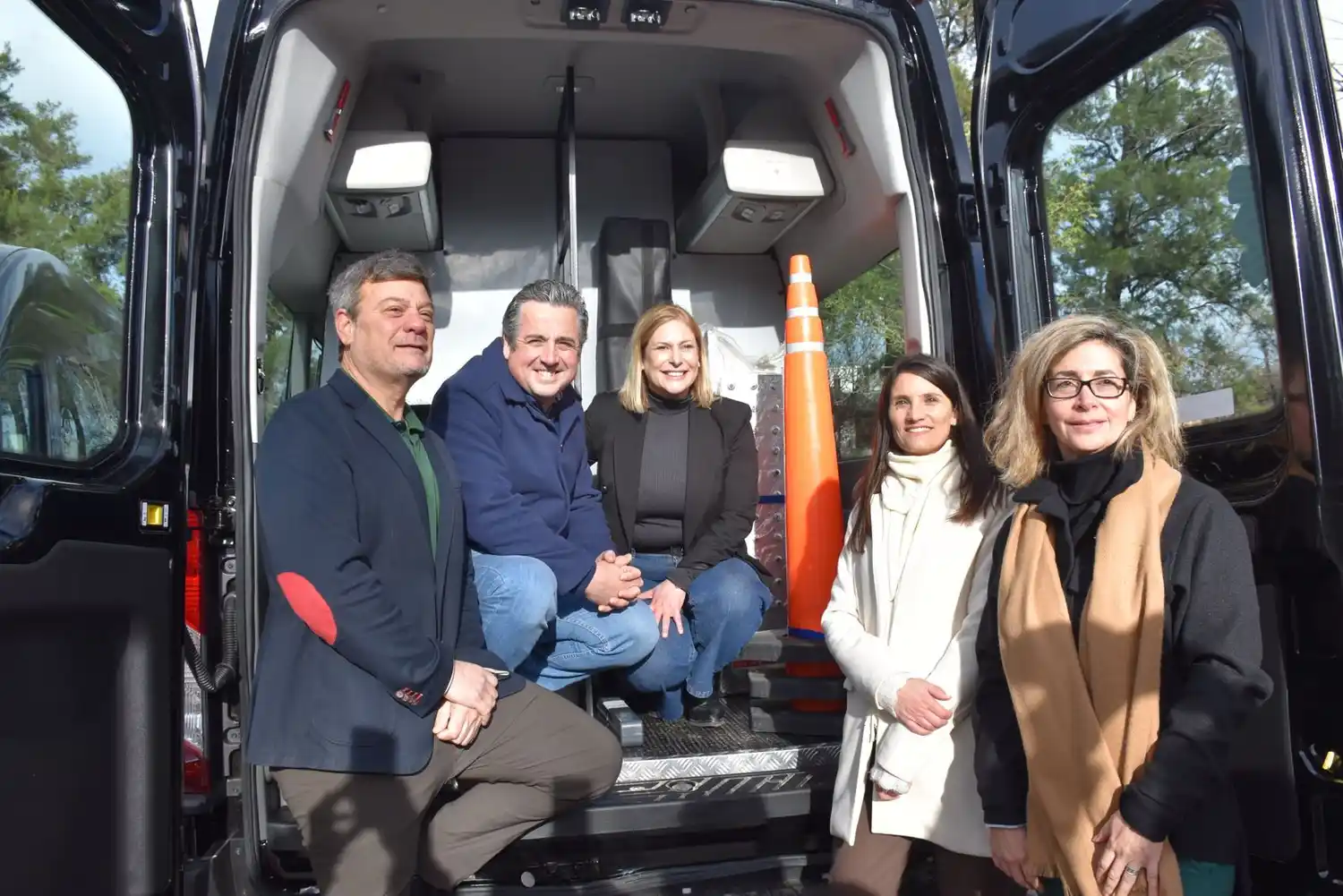 Uno de los minubuses aportados por la provincia.