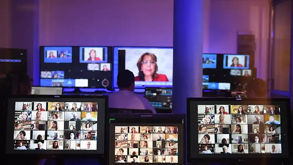 Ley de aborto: Dos senadores entrerrianos entre los 5 que no anticiparon su voto