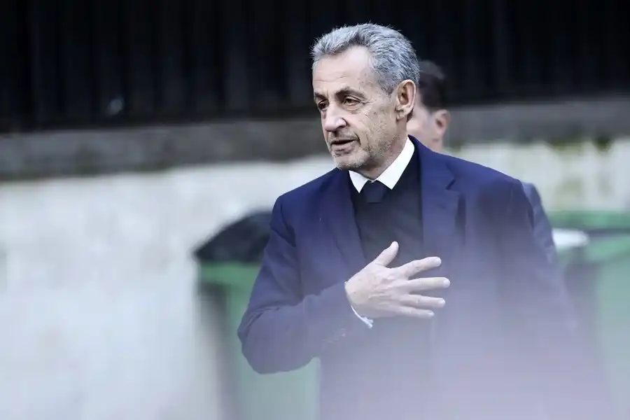 Sarkozy antes de ingresar a la cárcel el pasado 21 de Octubre