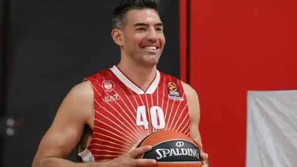 Luis Scola dejó de ser jugador de Olimpia Milano de Italia