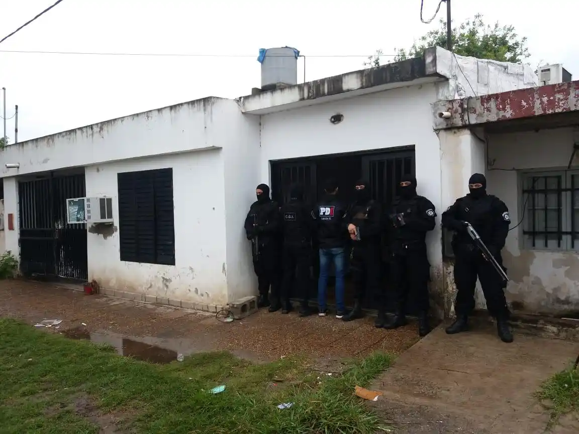Múltiples allanamientos con detenciones en frontera