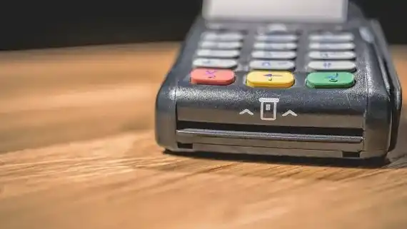 Los bancos empezarán a acreditar en cuenta este viernes los montos de "Compre sin IVA"