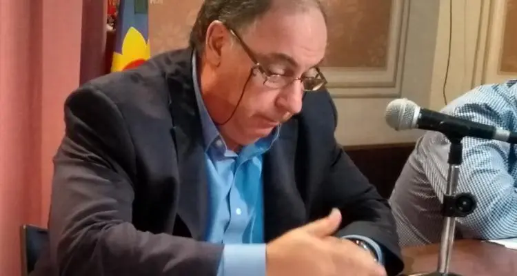 Presupuesto: Aprobaron prórroga y Barbieri pidió que lo entreguen antes de fin de año