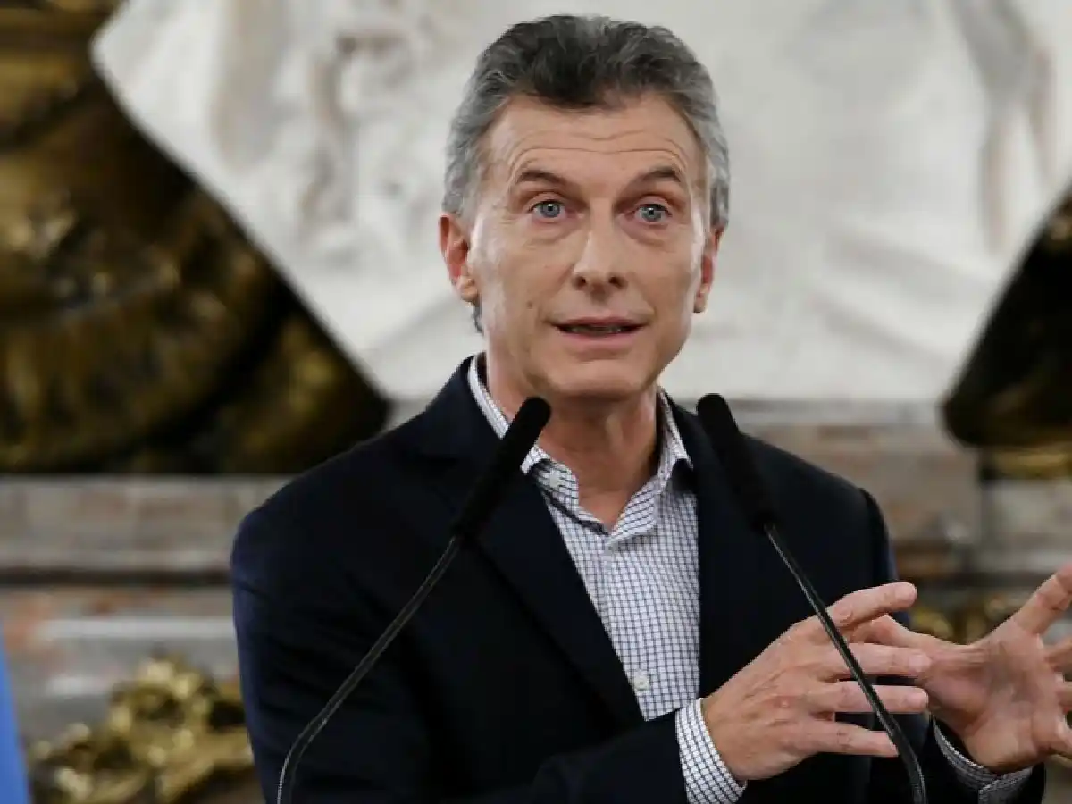 Macri llega a San Francisco y se reúne con industriales
