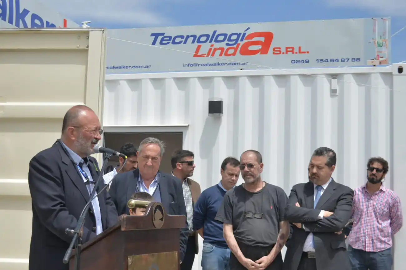 Real Walker abrió su planta para ampliar el acceso a la tecnología en rehabilitación 