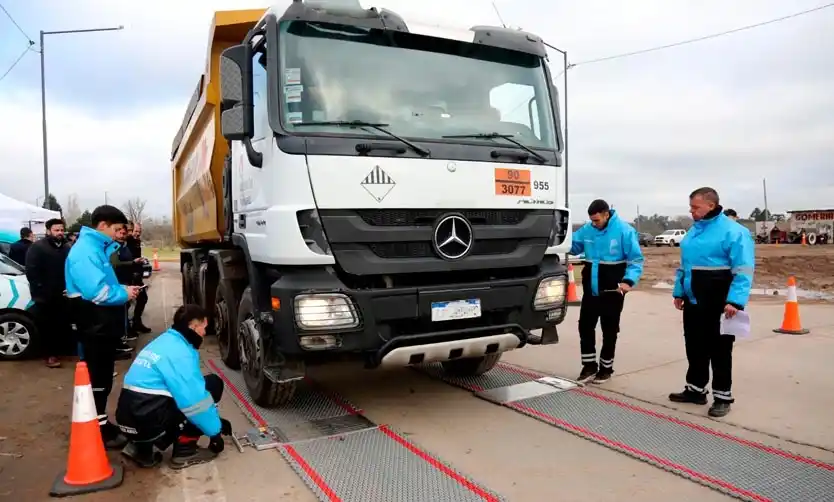 En lo que va del año, se retiraron de las rutas bonaerenses más de 3.400 toneladas de sobrepeso en camiones