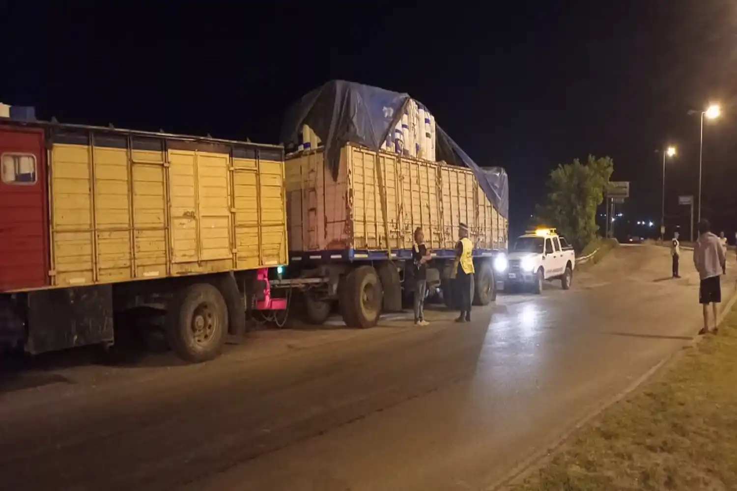 Incautaron más de 4.000 envases vacíos de fitosanitarios en un operativo en Victoria