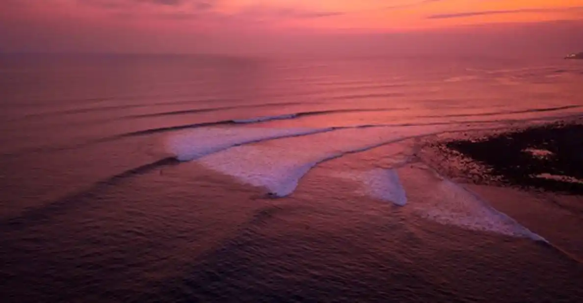 El mundial de surf se pospone para junio