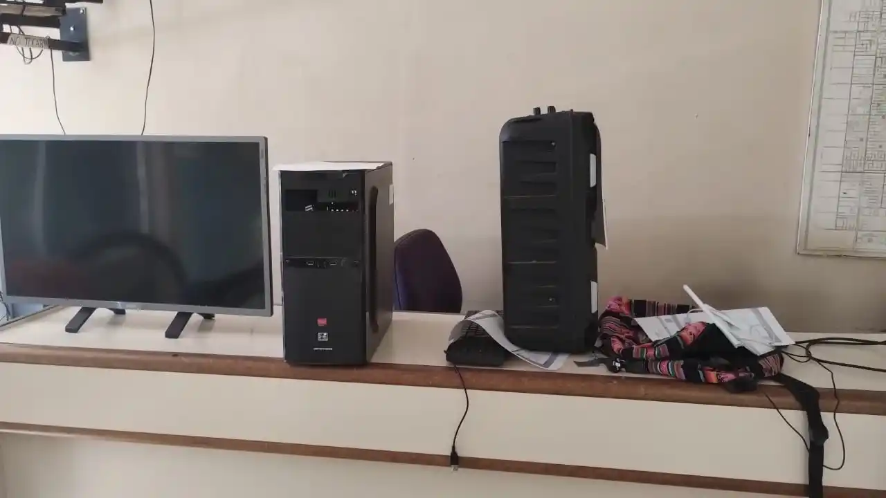 Los distintos elementos que recuperó la policía.