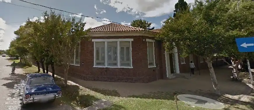 Violencia en San Andrés de Giles: una maestra fue atacada por la madre de una alumna y terminó en el hospital 