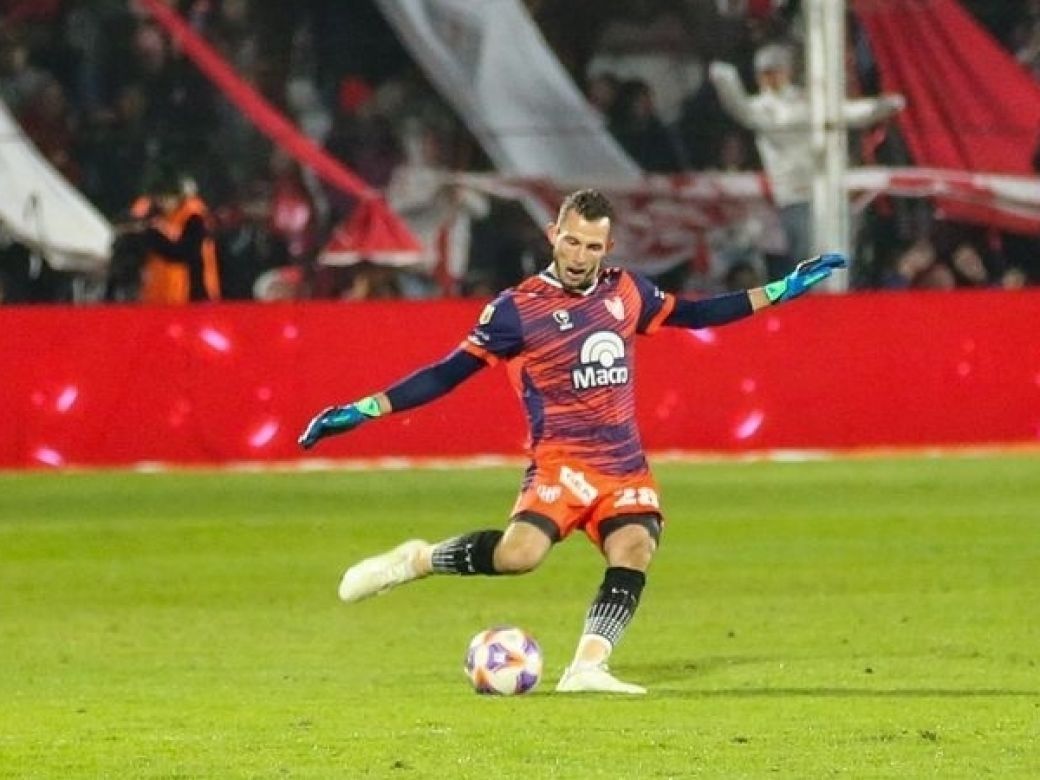 Roffo se convirtió en el arquero de Instituto con la mayor valla invicta en Primera División, acumulando. Con este número el ex Tigre y Boca superó una marca de 1981.