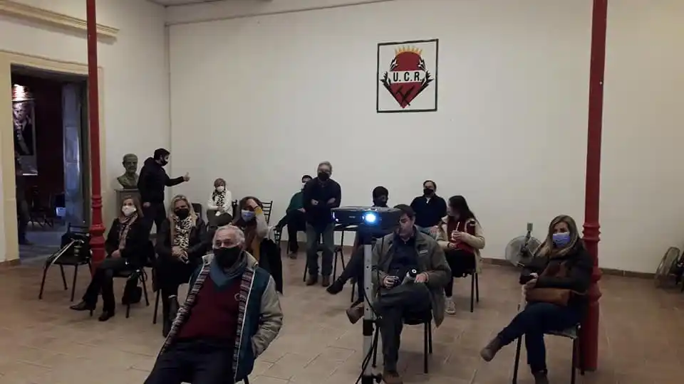 Gualeguay: La UCR local participó del Congreso partidario