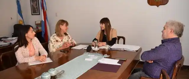 Se analizó la situación sanitaria de la localidad de Enrique Carbó
