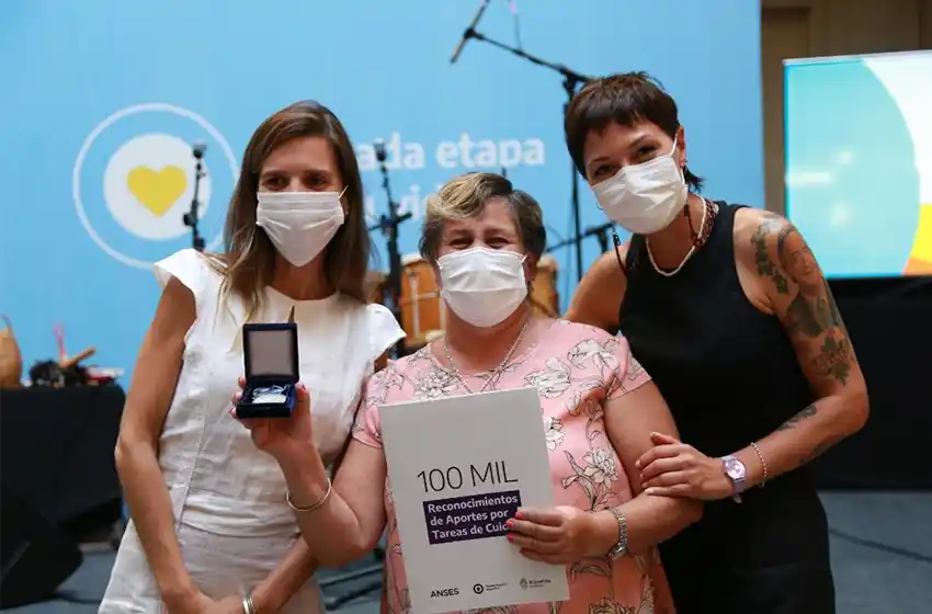 Más de 100 mil madres accedieron a su jubilación con el reconocimiento de aportes