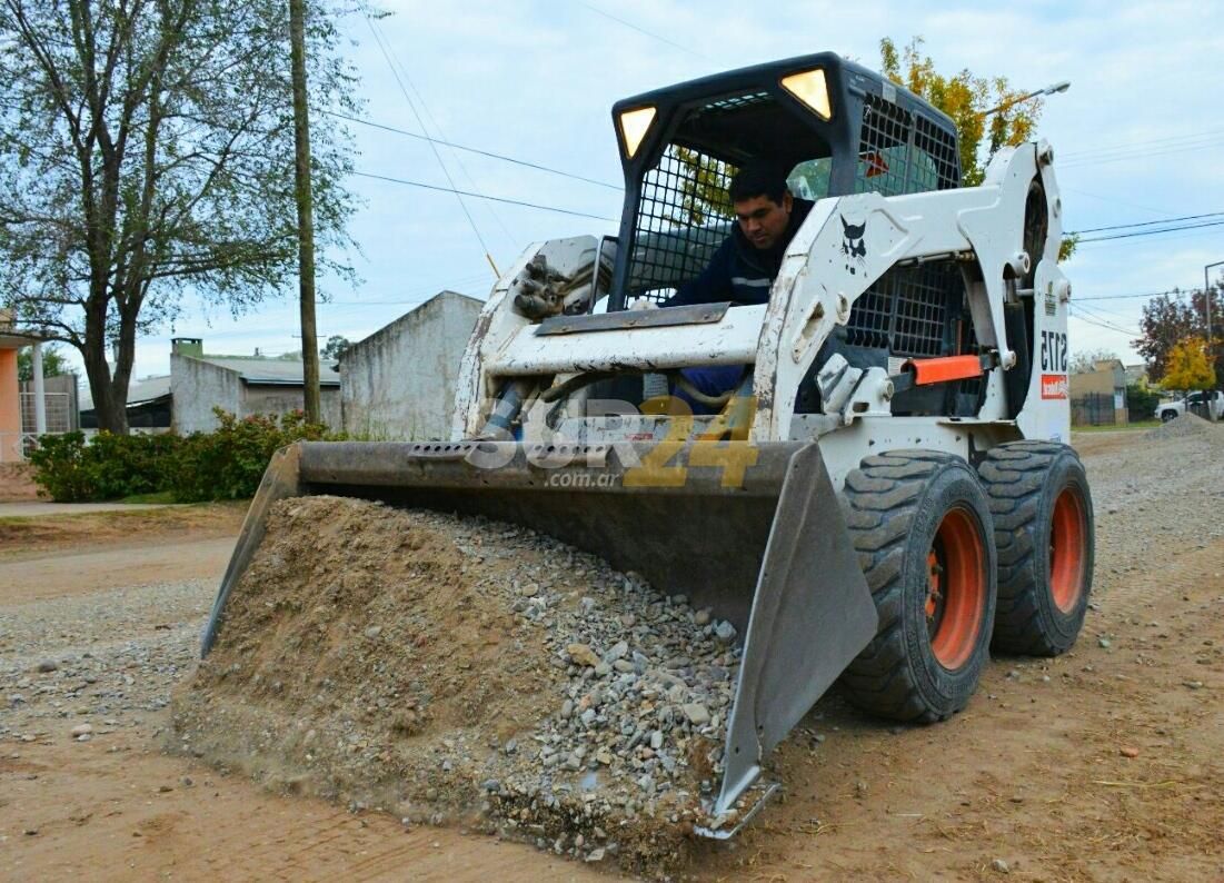 El gobierno de la ciudad sigue adelante con obras y mejoras en calles de calzada natural y piedra