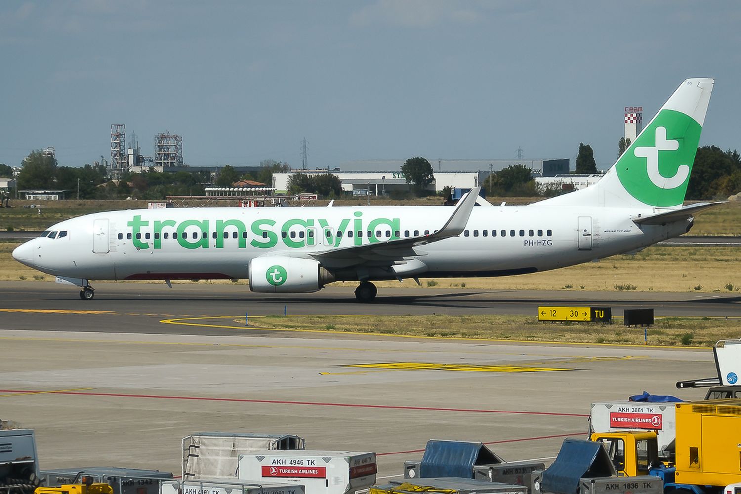 Transavia enfrenta a escasez de aviones y probables cancelaciones de vuelos