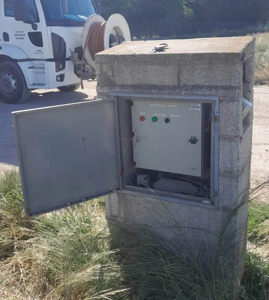 Vandalizaron controles de la estación de bombeo de cloacas