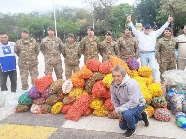 Reciclar para ayudar: Formosa y Chaco
enviaron el camión 117 al Hospital Garrahan