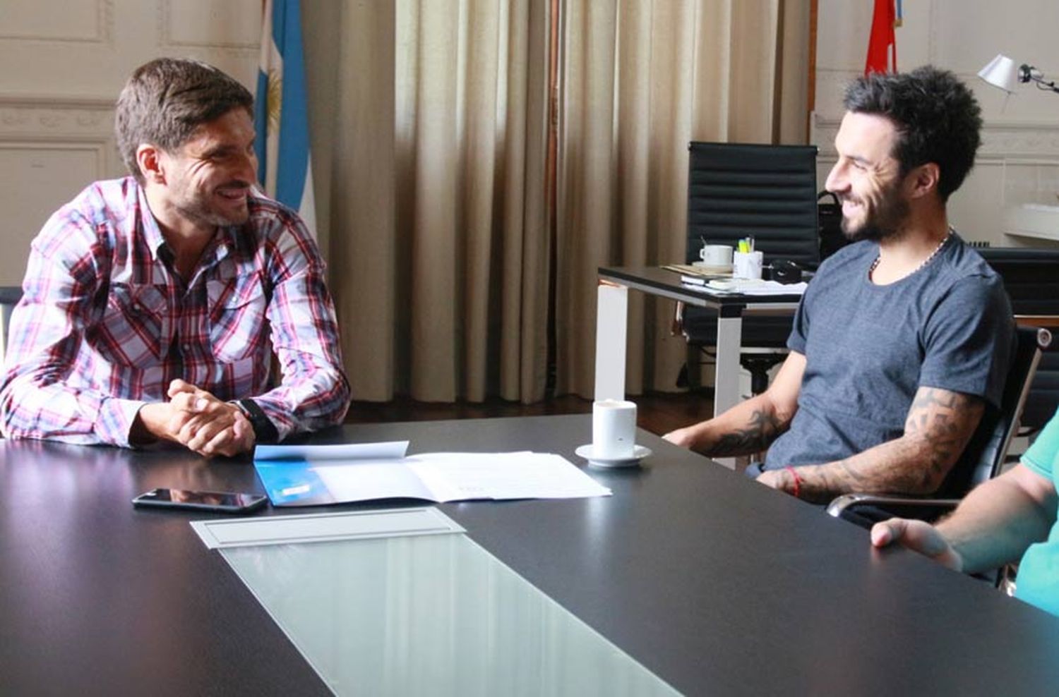 Scocco se reunió con Maximiliano Pullaro