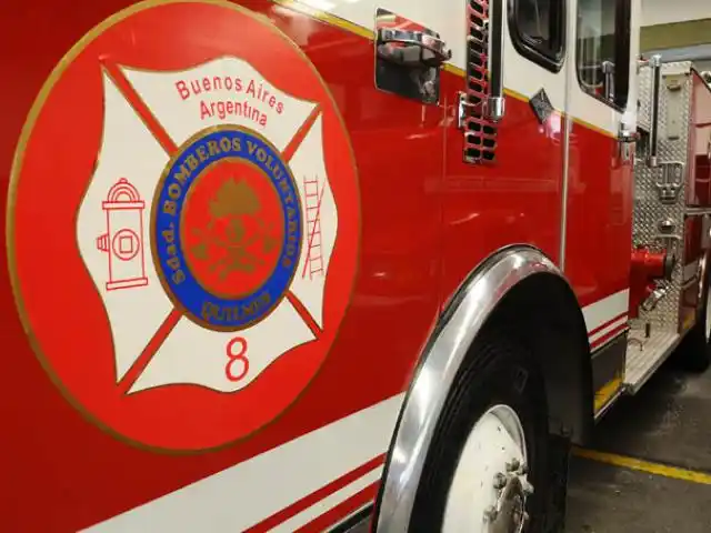 Incendio fatal en Quilmes Oeste: Una mujer muerta y tres personas heridas