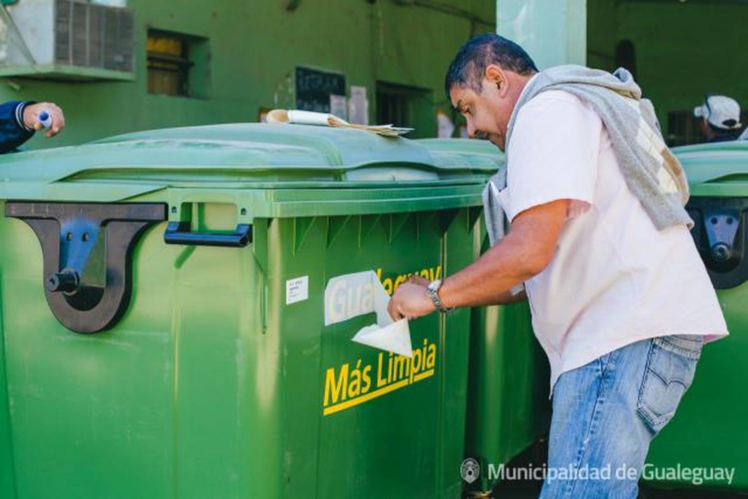 El municipio adquirió cuarenta nuevos contenedores