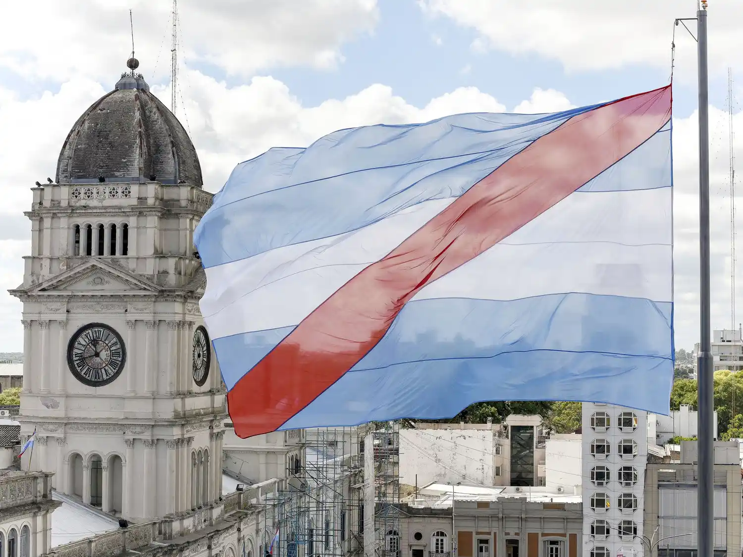 Comienza hoy sábado el cronograma de pagos para la administración pública provincial