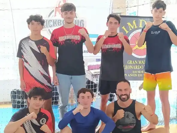 Academia Correa. Los participantes en el torneo abierto de artes marciales