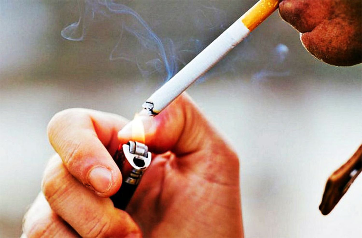 Desde este lunes aumenta un 5% el precio de los cigarrillos