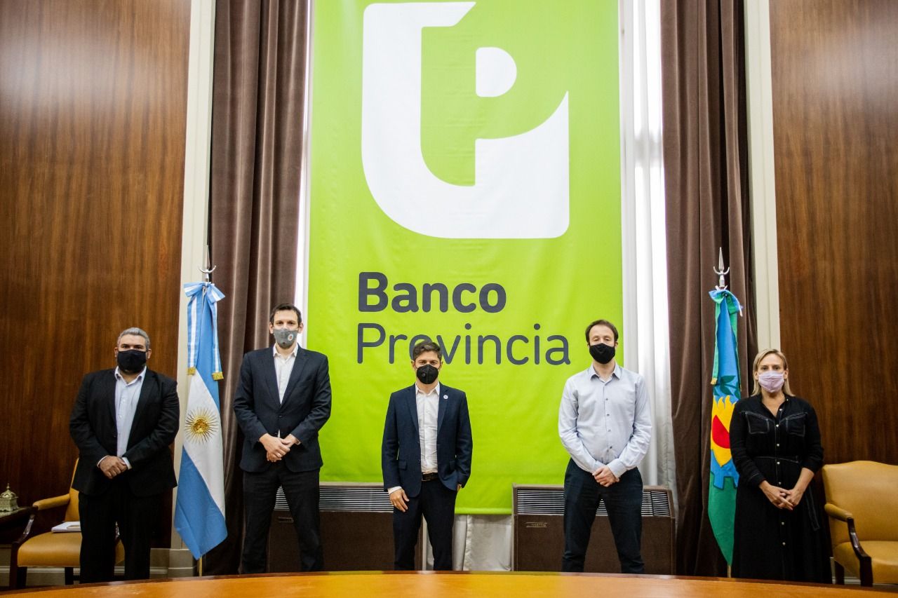 La Provincia presentó una nueva línea de Provincia Leasing para los 135 municipios