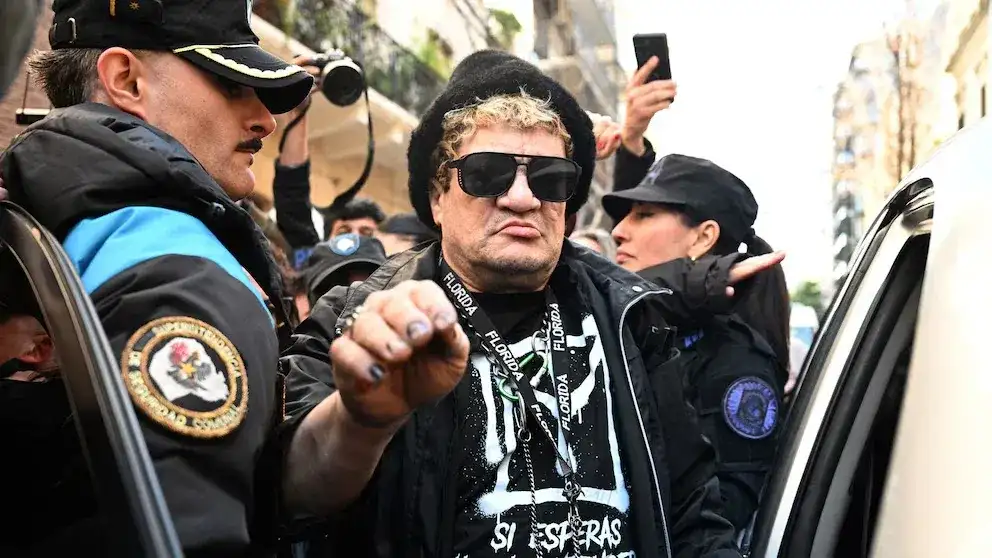 Juicio a “Pity” Álvarez: el músico se quedó dormido y su estado desató una fuerte discusión en la sala