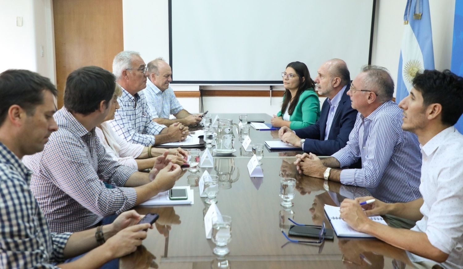 Perotti analizó junto a representantes de Carsfe los efectos de la sequía en Santa Fe