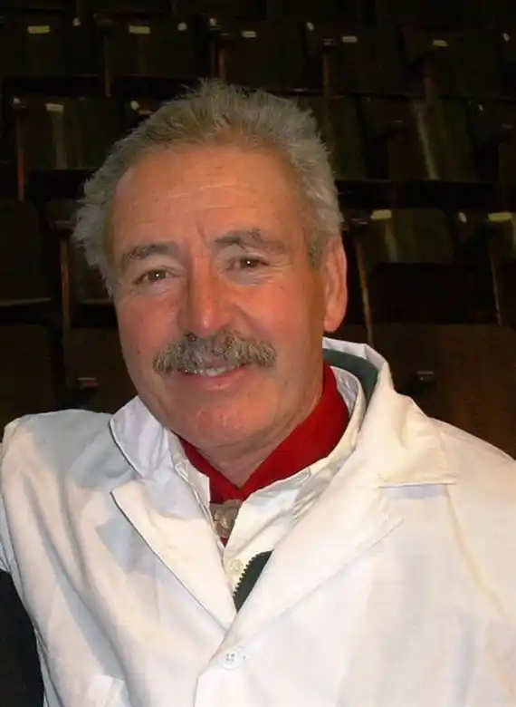 "No manejamos la pandemia, nos involucramos de manera solidaria", le respondió un veterinario al doctor Heer