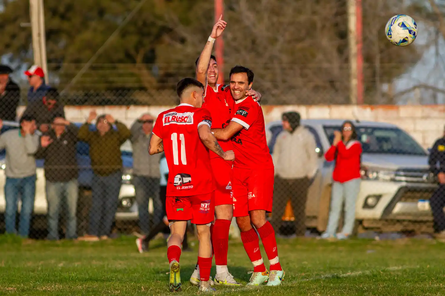 Alumni goleó a Argentino en el cierre del Apertura de Segunda